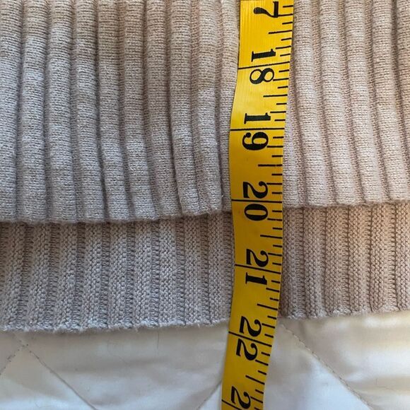 Varley Talbert Ribbed Knit Cropped Sweater Size XS - Picture 7 of 9